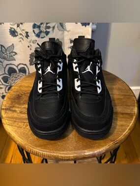 Jordan Spizike sneakers